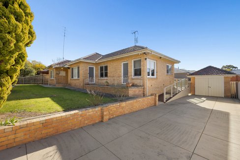 4 Enid Street, Bairnsdale
