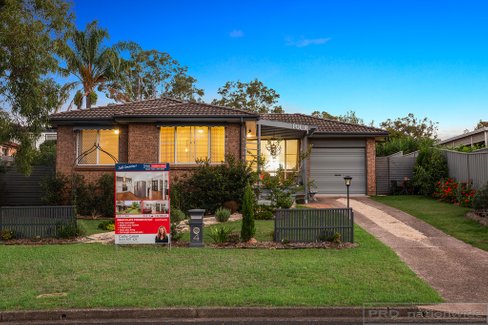 4 Evatt St, PELAW MAIN NSW 2327
