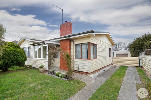 4 Grandview Grove, WENDOUREE