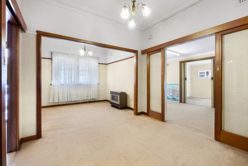 4 Hand Ave, Penrith