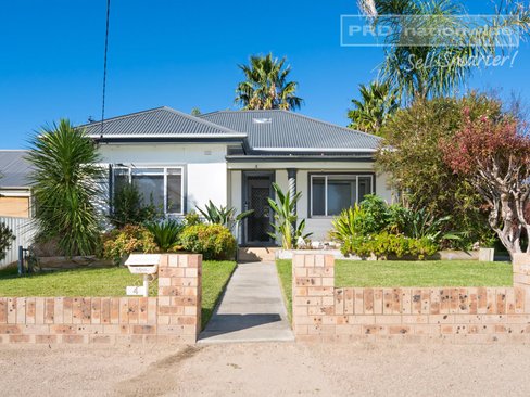 4 Hayes Street, NORTH WAGGA WAGGA NSW 2650
