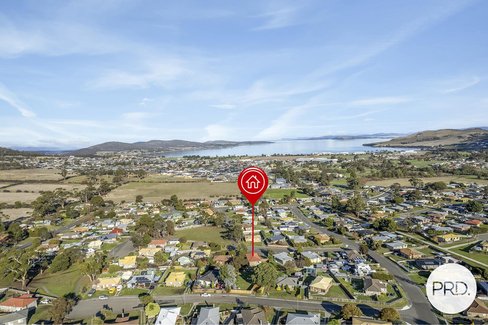 4 Hollycroft Way, CLARENDON VALE