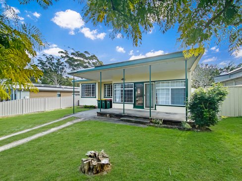 4 Hough Street, NELSON BAY NSW 2315