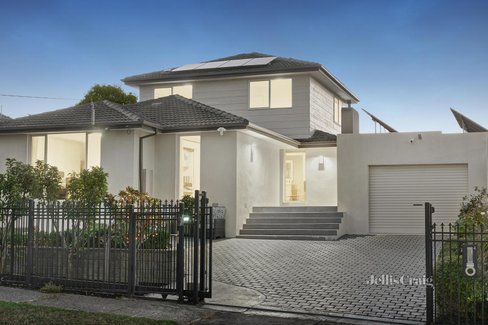 4 Inala Court Burwood East 3151