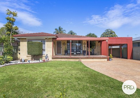 4 Jarrah Way, ALBION PARK RAIL