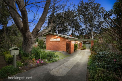 4 Kingfield Court Camberwell 3124
