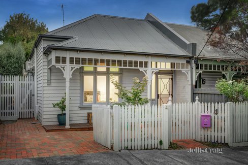 4 Loch Street Hawthorn East 3123