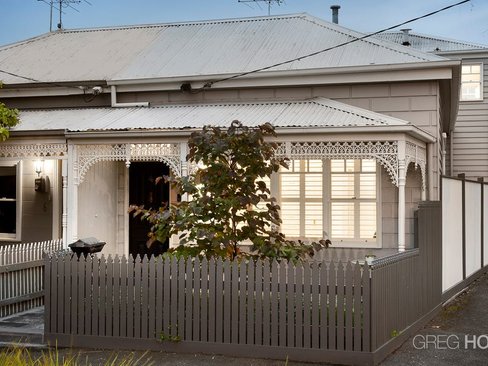 4 Lyell St  South Melbourne 3205