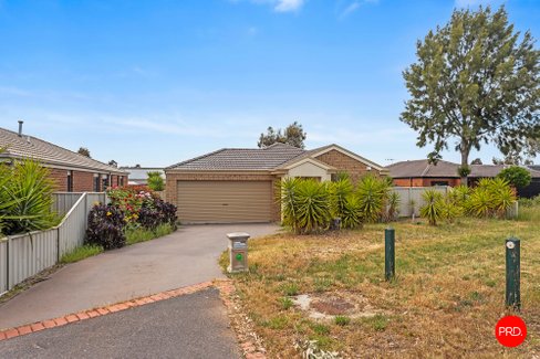 4 Mallee Place, EPSOM VIC 3551