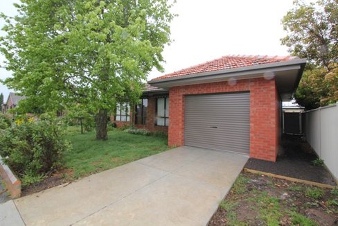 4 Margaret Street, WENDOUREE VIC 3355