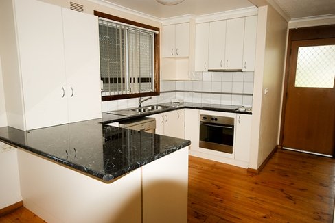 4 Marnock Place, ASHMONT NSW 2650