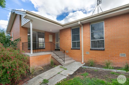 4 Mason Court, GOLDEN POINT VIC 3350