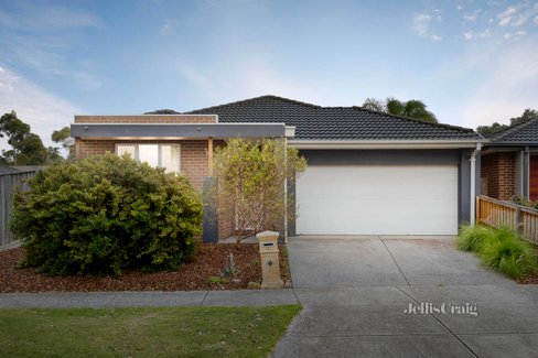 4 Mccrae Drive Doreen 3754