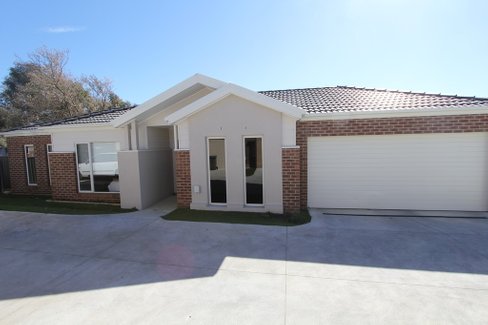 4 Millicent Place, BALLARAT EAST VIC 3350