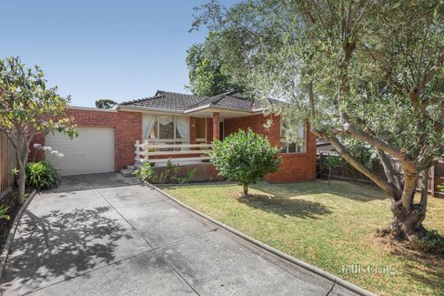 4 Moresby Avenue Bulleen 3105