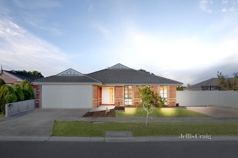 4 Myna Street Epping 3076