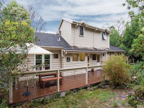 4 Newman Road Mooroolbark 3138