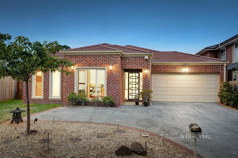 4 Park Street Glen Waverley 3150