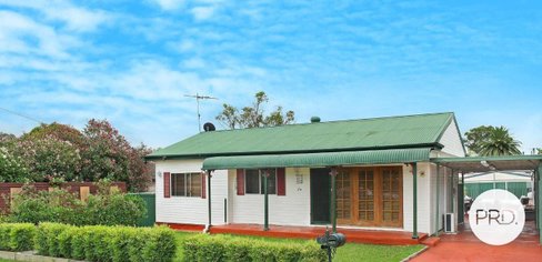 4 Phyllis Street, MINTO