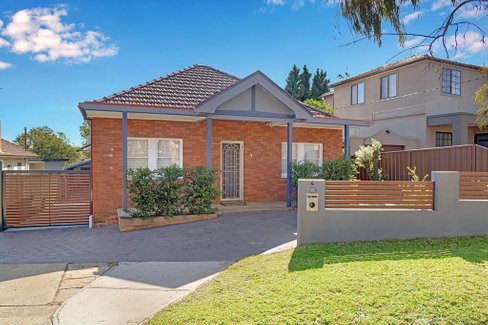 4 Rita Street, NARWEE NSW 2209