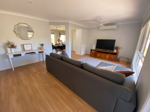 4 Roblyn Street, ROSEWOOD QLD 4340