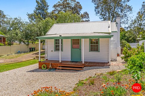 4 Roeder St, IRONBARK VIC 3550