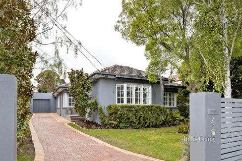 4 Rowan Avenue Bentleigh East 3165