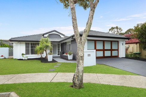 4 Royal Court, ASHMORE