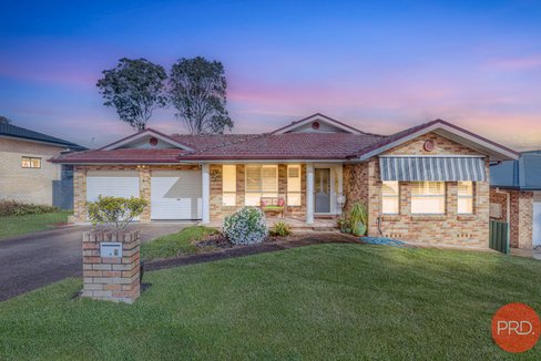 4 Sandalwood Avenue, FLETCHER