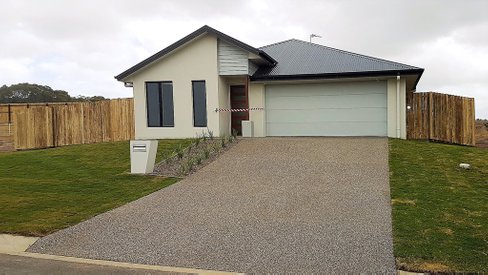 4 Seacrest Drive, WONDUNNA QLD 4655