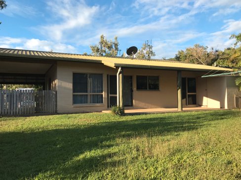 4 Stormvogel Drive, MANDALAY QLD 4802