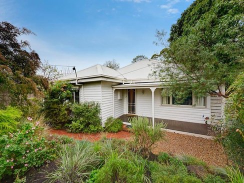 4 Stott Street Box Hill South 3128