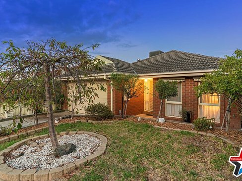 4 Sunnyridge Court Chirnside Park 3116