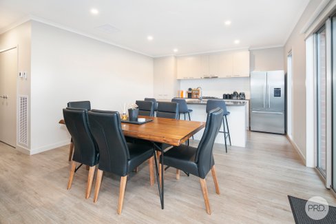 4 Sydney Way, ALFREDTON VIC 3350