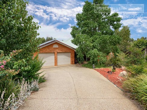 4 Talbot Place, TATTON NSW 2650