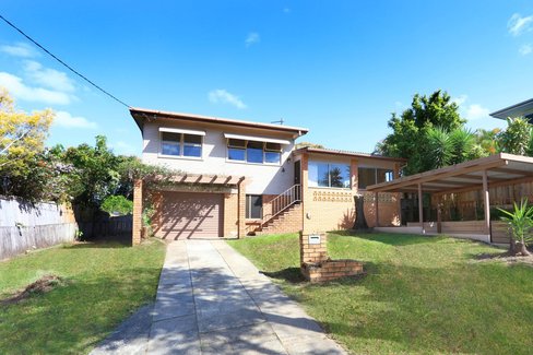 4 The Glen, SOUTHPORT QLD 4215