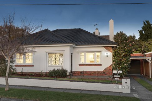 4 The Highway Bentleigh 3204