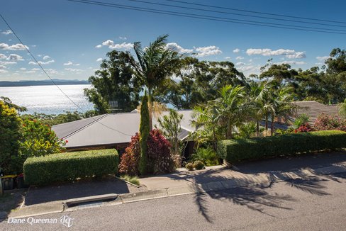 4 Wallawa Road, NELSON BAY NSW 2315