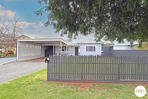 4 Waltham Avenue, IRYMPLE VIC 3498
