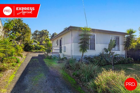 4 Watkins Street, LONG GULLY VIC 3550