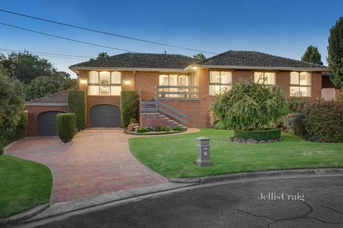 4 West Haven Court Chirnside Park 3116