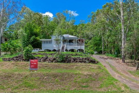 40 Brandy Creek Road, BRANDY CREEK QLD 4800