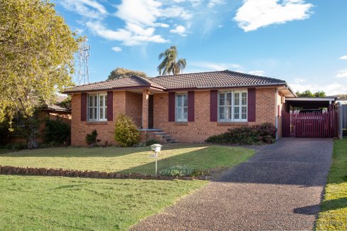 40 Carr Street, RUTHERFORD NSW 2320
