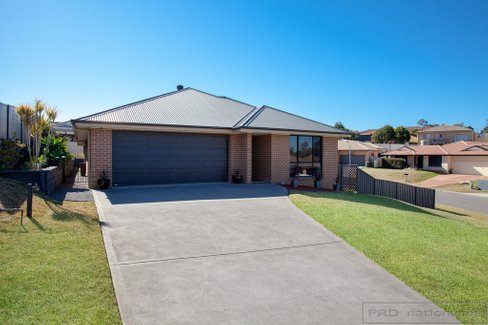 40 Clayton Crescent, RUTHERFORD NSW 2320