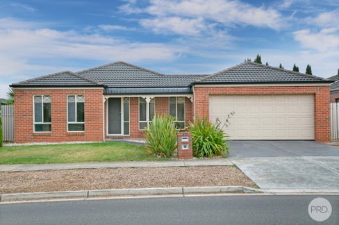 40 Dorset Drive, ALFREDTON VIC 3350
