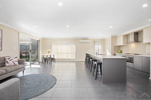 40 Lapwing Street, ABERGLASSLYN NSW 2320