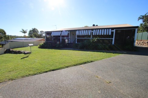 40 Lexington Drive, WORONGARY QLD 4213