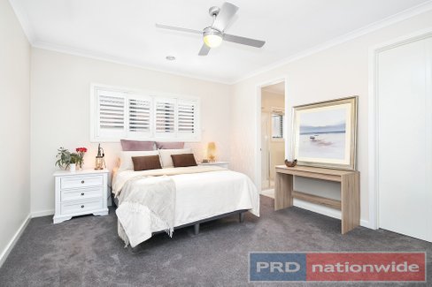 40 Normlyttle Parade, MINERS REST VIC 3352