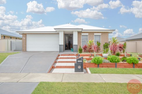 40 Portabello Crescent, THORNTON NSW 2322