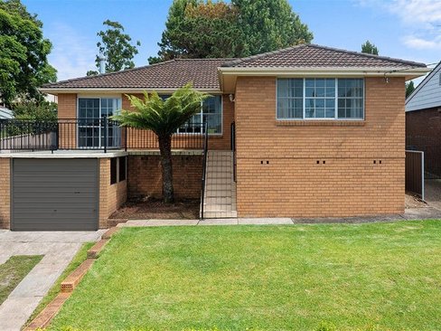 40 Wahroonga Road, WINMALEE NSW 2777